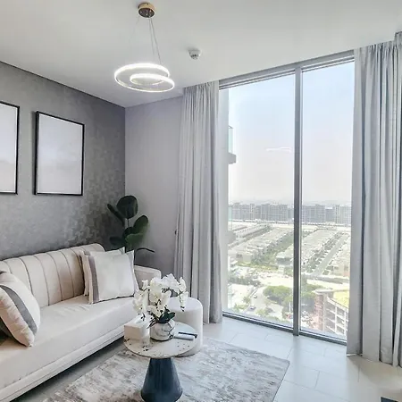 Stay By Latinem Luxury 1Br Holiday Home Cvr A1413 Near Burj Khalifa دبي المظهر الخارجي الصورة