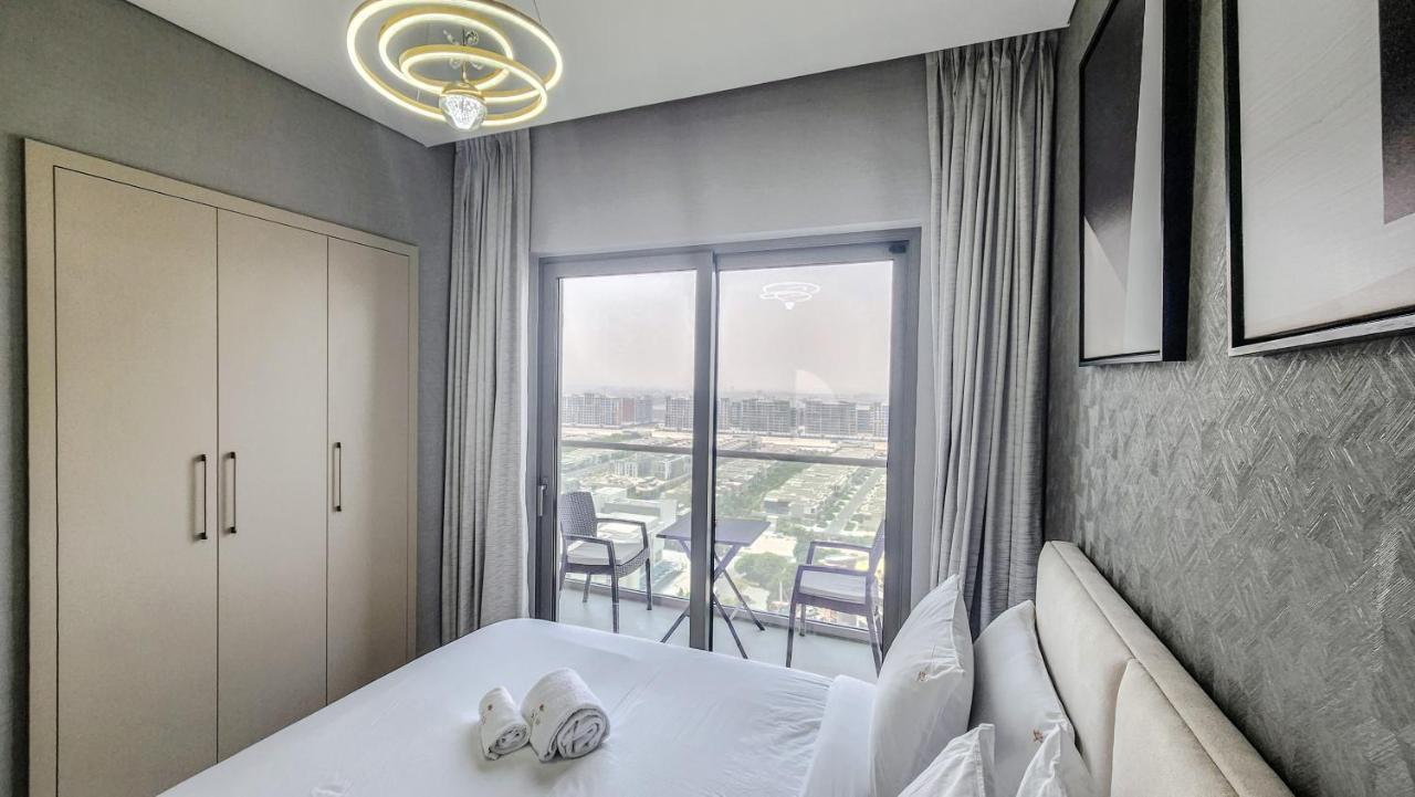 By Latinem Luxury 1br Cvr A1413 Near Burj Khalifa * دبي